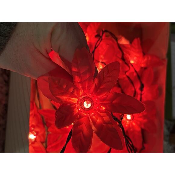 Vtg Christmas Poinsettia Fancy Light 2 Sets String EVERGLOW 40 Lights Total - Picture 2 of 12